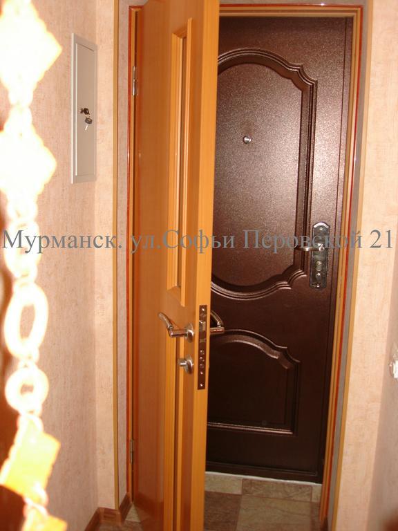 Apartment On Sofi Perovskoy 21 Murmansk Bagian luar foto