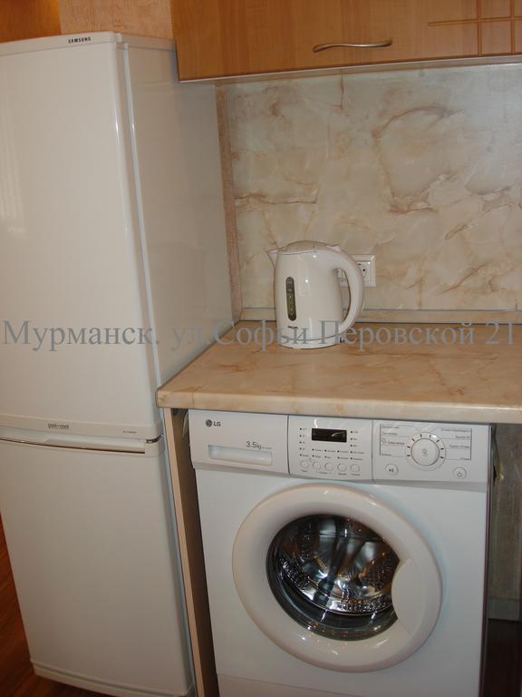 Apartment On Sofi Perovskoy 21 Murmansk Bagian luar foto